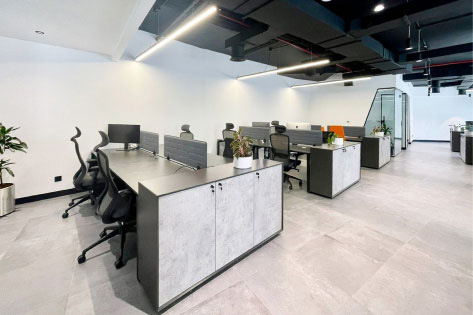 Workstations with Edge Cabinets
